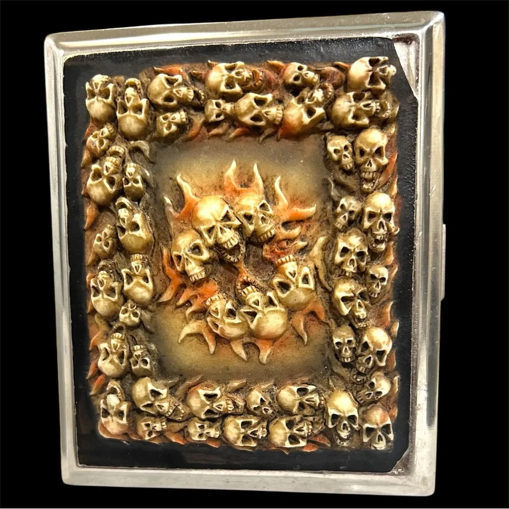 Vintage Y2K Skull Flames 3D Resin Chrome Metal Cigarette Case Card Holder 4x3
